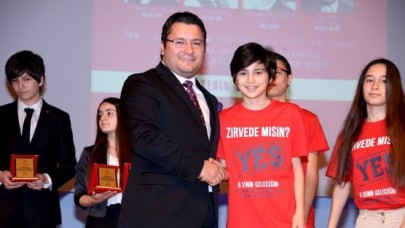 Zirvede olmak isteyenlere, zirvedekilerin hikâyesi…