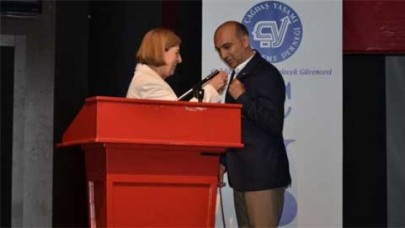 ÇYDD Bakırköy Şubesi 74 mezun verdi