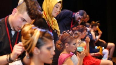 KUAFÖRLERDEN BÜYÜK YARIŞ