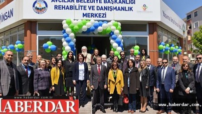 Bağımlılıkla mücadele ödülü Başkan Toprakın