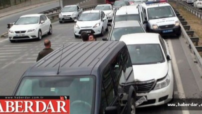 11 araç birbirine girdi!