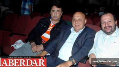 Vefa’da sessiz kongre