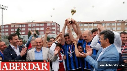 Küçükçekmece Belediyesi Süper Ligin En Ünlü İsimlerini Buluşturdu