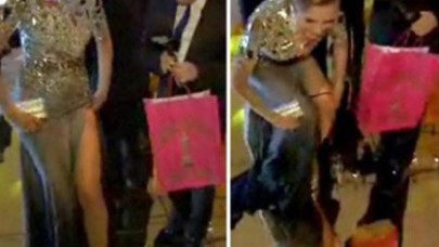 Kameralar önünde iç çamaşırını çıkardı!