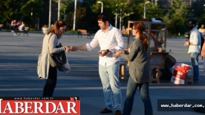 Evlere Sıcak Yemek, İftara Yetişemeyene Hurma Ve Su