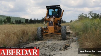 Çiftçilerin Yolları Çatalca Belediyesi Tarafından Açılıyor