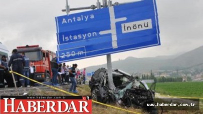 Eskişehirde feci kaza: 4 ölü