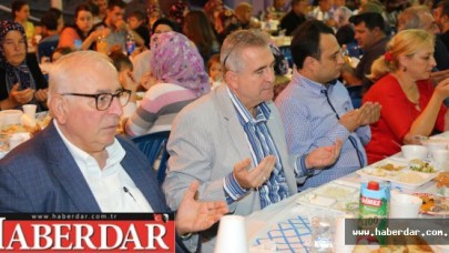 Çatalca Belediyesi Yazlıkköy Mahallesini İftarda Buluşturdu