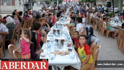 Esenyurtta Kurulan İftar Sofrası 3 Bin Konuğu Ağırladı