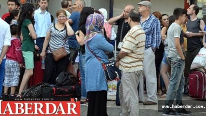 İstanbul Otogarında Biletler Tükeniyor