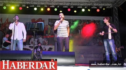 Karmate bu akşam Botanik Parkta