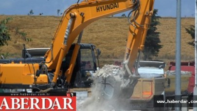 Yıkım bitti, sıra tribünlerde