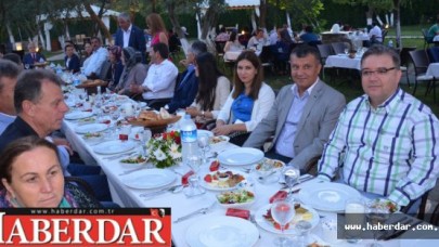 Silivri ilçe potokolü iftarda buluştu