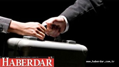 Esrarengiz para trafiği