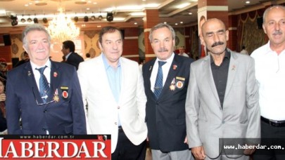 İLÇE PROTOKOLÜ İFTARDA BULUŞTU