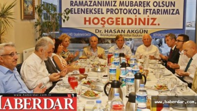 Büyükçekmece ilçe protokolü iftarda buluştu