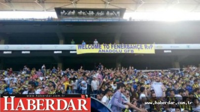 Saraçoğlunda Van Persie izdihamı!