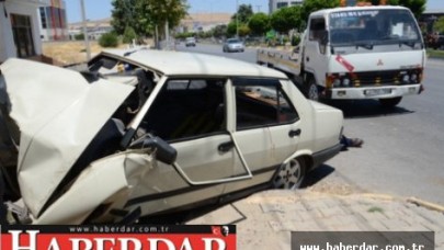 Bu arabaya 11 kişi bindi, şimdi 11i de yaralı