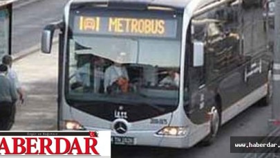 Metrobüs de iki PKKlı