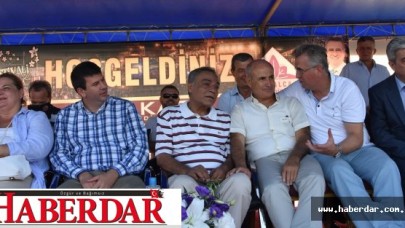 Akgün, Erguvan Festivaline katıldı