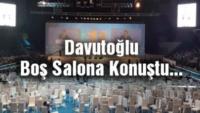 Davutoğlu, Teşekkür Konuşmasını Boş Salona Yaptı