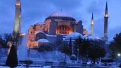 İstanbul'a beyaz örtü