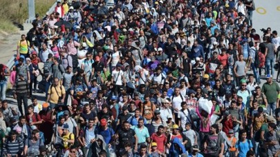 Suriyelilerin Avrupaya geçmeleri engellendi