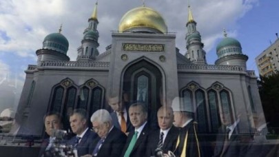 Moskovada 111 Yıllık Cami Açıldı