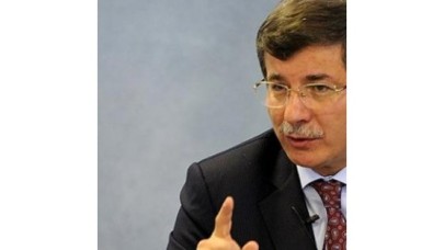DAVUTOĞLU ONLARI TOPA TUTTU !