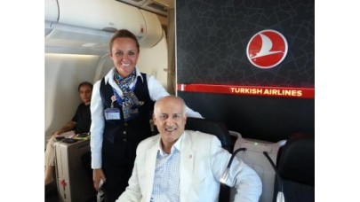 Uçağı haber merkezine çeviriyor.