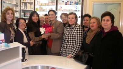 CHP'li kadınlardan 8 Mart ziyareti