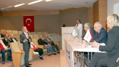 GAZETECİLERE KALP TARAMASI