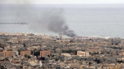 'Zaviye ağır bombardıman altında'