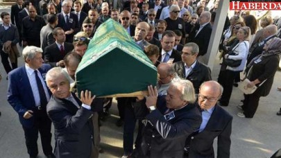 Yeyinmenin cenazesi toprağa verildi