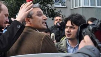 ‘Dosyada yasadışı deliller var’