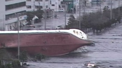 Japonya'da 8.9'luk deprem!