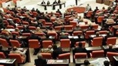 Partilerde adaylık ücretleri belli oldu