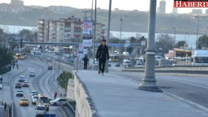 Korkulukları Unutulan Köprü Tehlike Yaratıyor