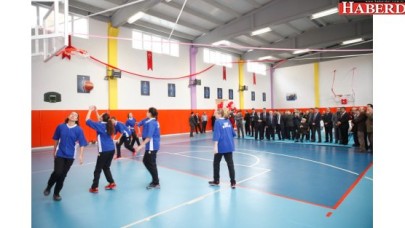 BEHİYE SELİM PARS ORTAOKULU KAPALI SPOR SALONU AÇILDI