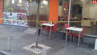 İstanbulda 2 taksici, börekçide çıkan kavgada bıçaklanarak öldürüldü