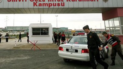CHP'li vekiller Silivri yolcusu
