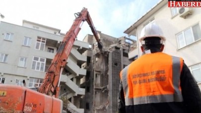 Büyükçekmecede Kaçak Yapılar Yıkılıyor