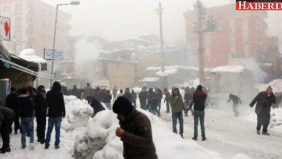 Şırnakta Cenaze Gerginliği! Halk Sokağa Döküldü
