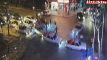 Yolu Trafiğe Kapatıp &quot;Drift&quot; Yaptılar