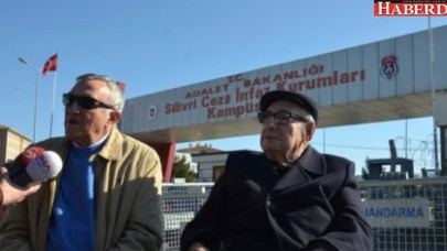 Umut Nöbetini Aydın Boysan ve Mustafa Alabora Tuttu