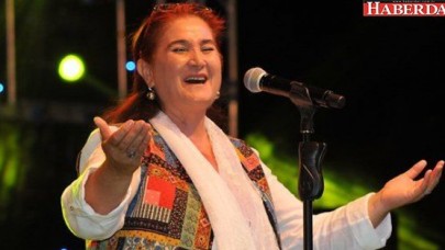 Sabahat Akkiraz Beylikdüzünde konser verdi