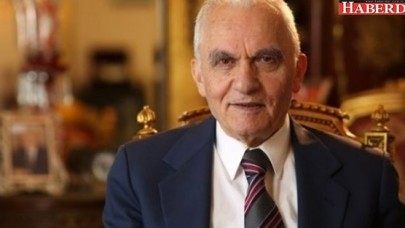 Eski bakan dahil 4 kişi AKPden ihraç edildi