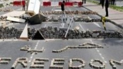 Suudi Arabistan ordusu Bahreyn'e girdi