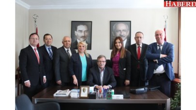 CHP İBB Grup Başkan Vekili Ertuğrul Gülsever yeniden seçildi