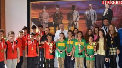 Şampiyonlar Başkanı Ziyaret Etti